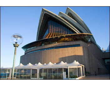 Exterior-Opera-Theatre-Front