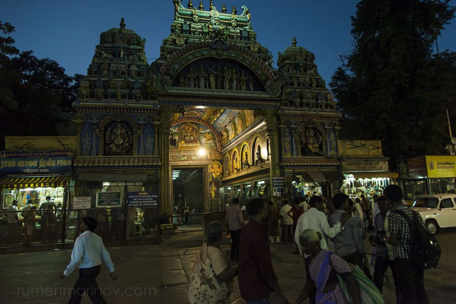 One of the entrances of Sri Meenakshi Temple. I shell visit tomorrow.