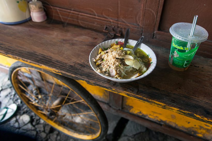 Delicious Soto Ayam for 12k.