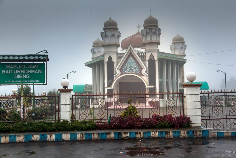 Masjit Jami - on the way to Telaga Warna.
